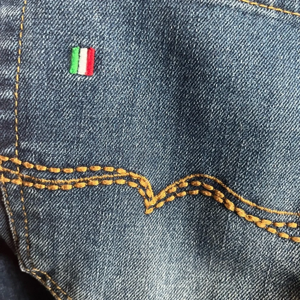 Unicorno Uomo Italia Distressed Jeans‎